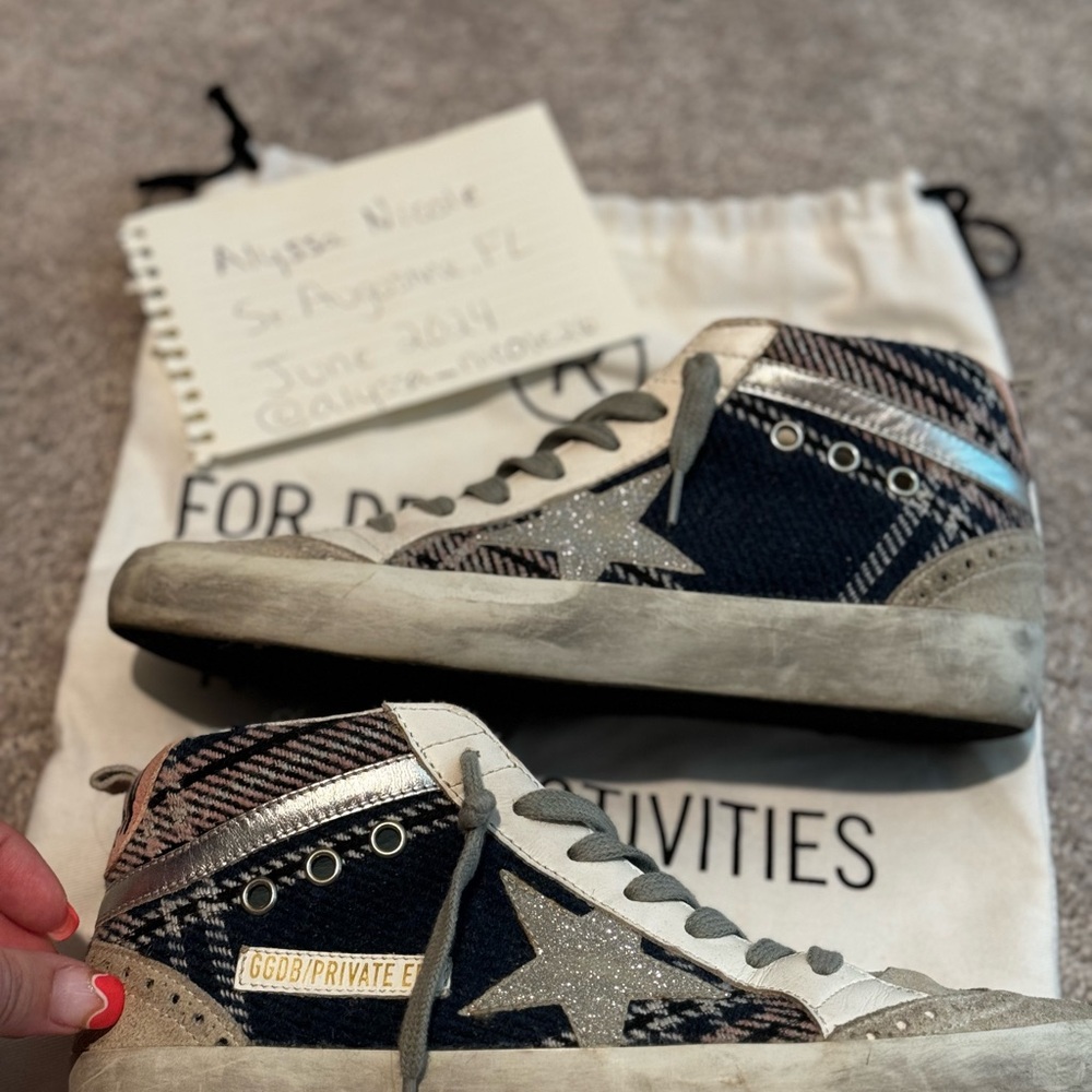 🩶Neiman Marcus Private Edition Mids Size 38🩶 - Picture 3 of 15